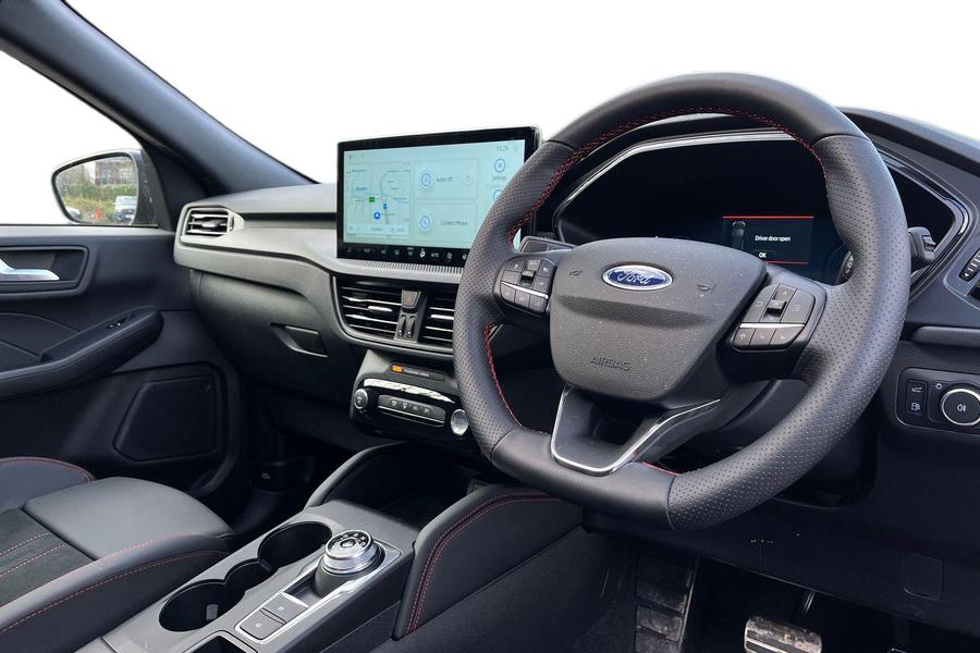 Ford Kuga Photo autoimg-ad03263f05db5dc5622d7d5fc8e6a9145ef8406f.jpg