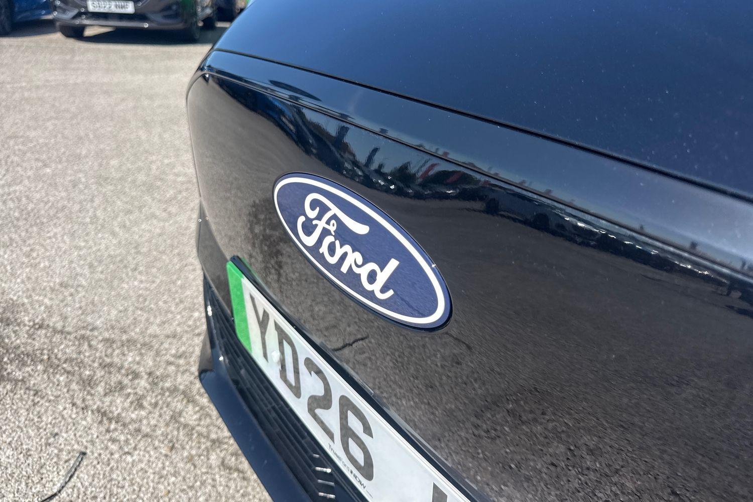 Ford PUMA Photo 39