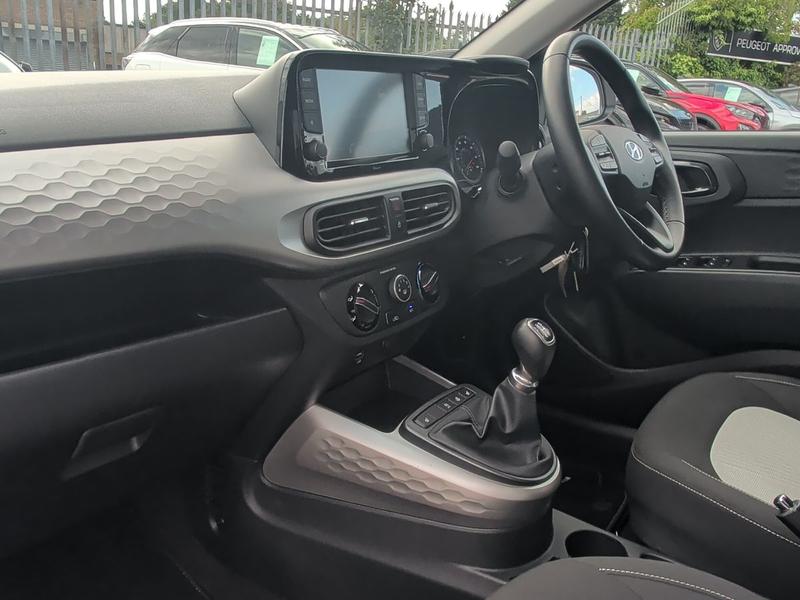 Used Hyundai i10 NX21YVP 36