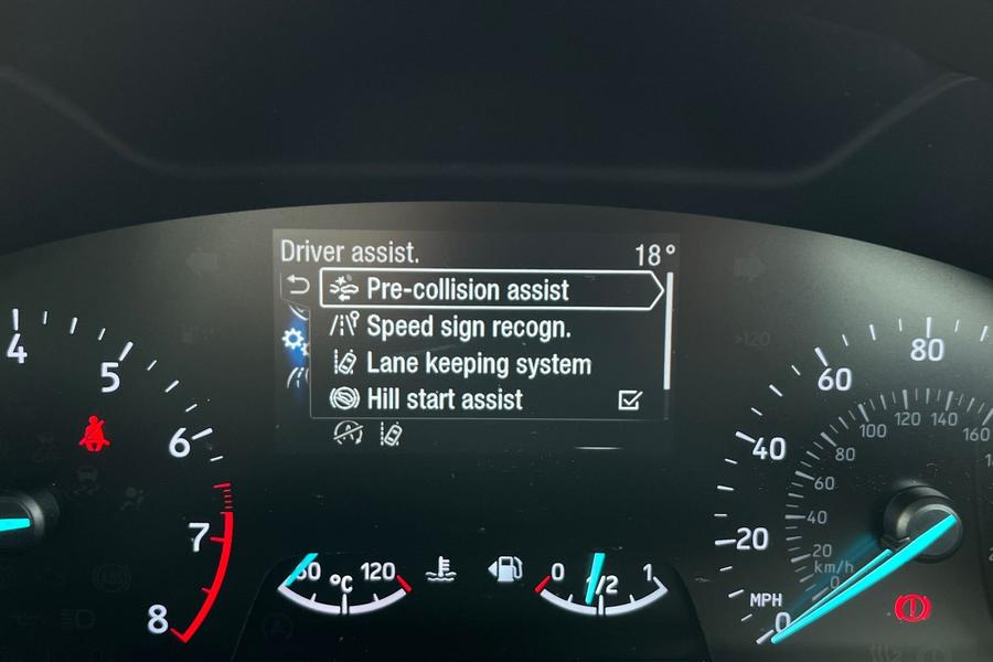 Ford Focus Photo autoimg-ad0f62d8fed9fab3de9c26bab1823bd851e69d98.jpg