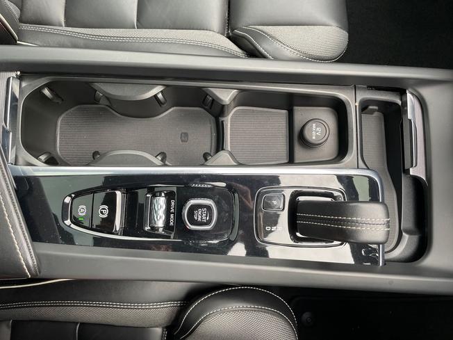 Volvo XC60 Photo 40