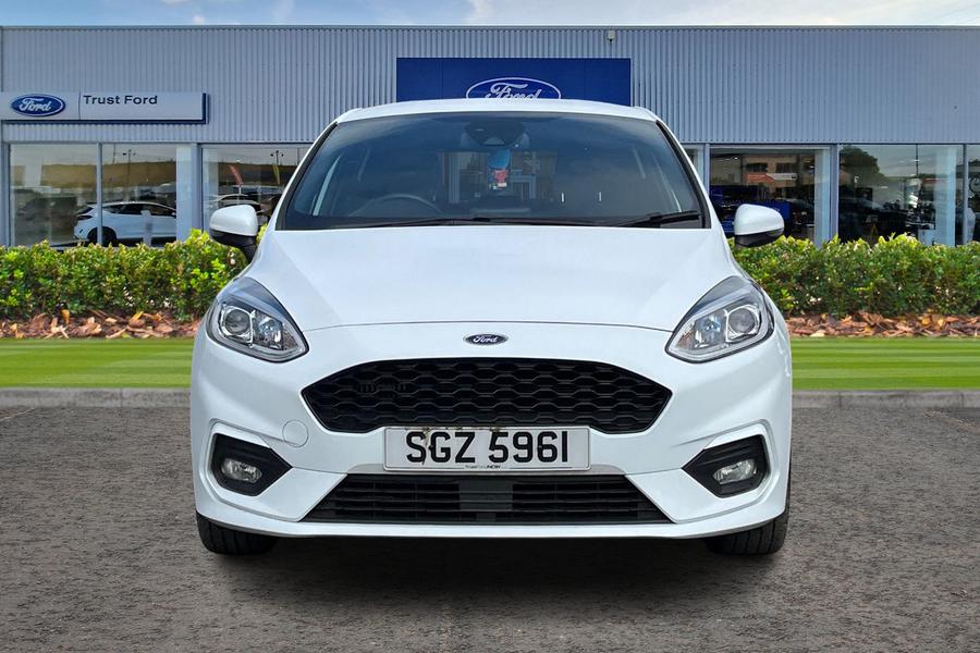 Ford FIESTA Photo autoimg-ad1baee845c125c7d6cbaf1f18a58591cd20acea.jpg