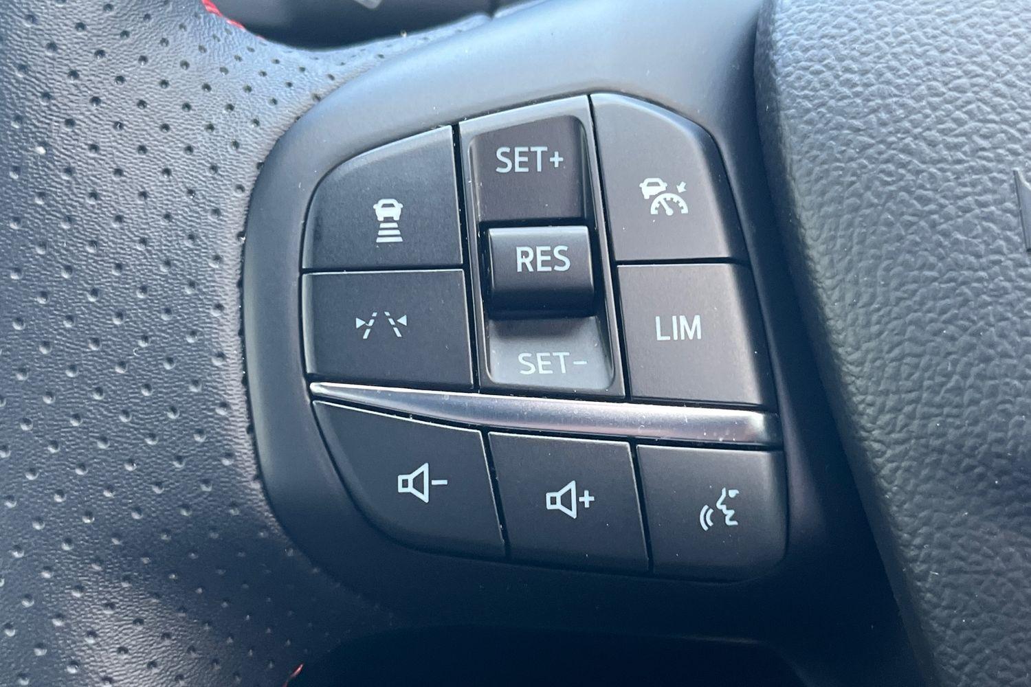 Ford KUGA Photo 26