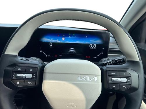 Kia STONIC Photo autoimg-ad242b22a05cb4e1728e12c28e169af201fb69bc.jpg