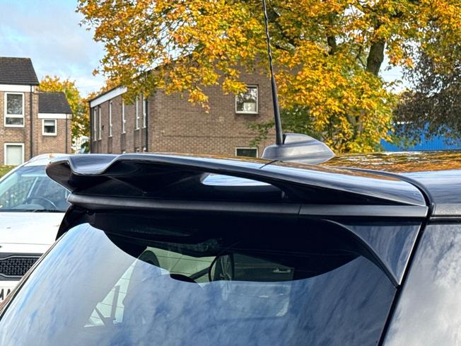MINI Hatch Photo 36
