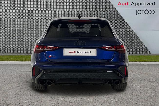 Audi S3 Photo 7