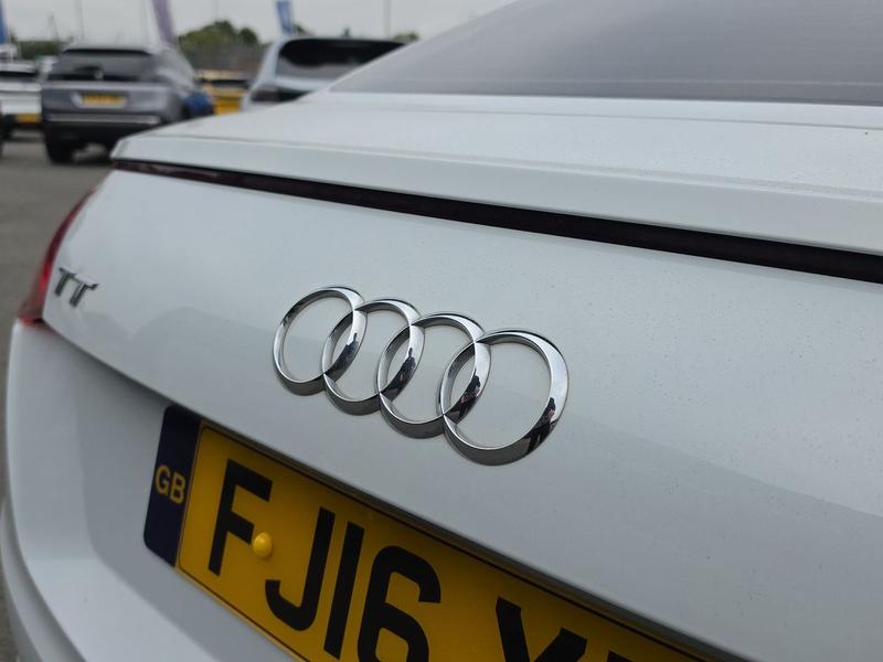 Used Audi TT FJ16XTT 27