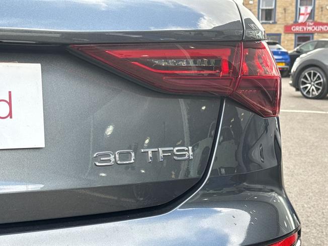 Audi A3 Photo 32