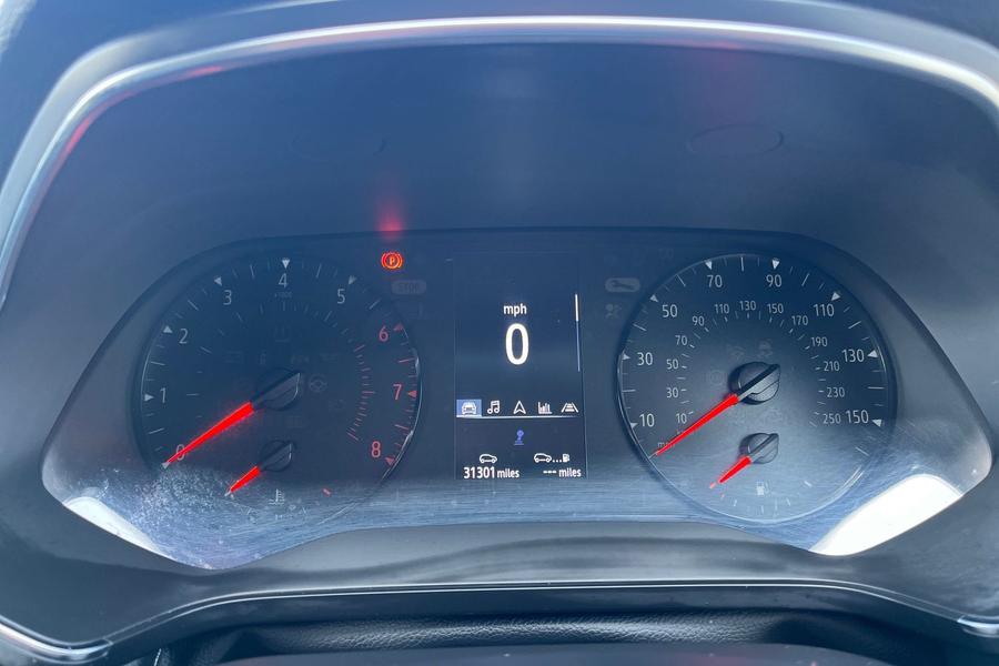Renault CAPTUR Photo autoimg-ad33728a995828e0d6410d5fe3071c9806964afd.jpg