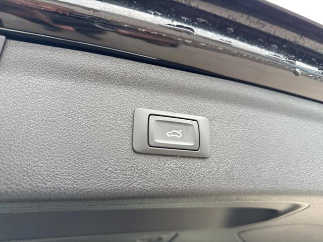 Audi Q3 Photo 22