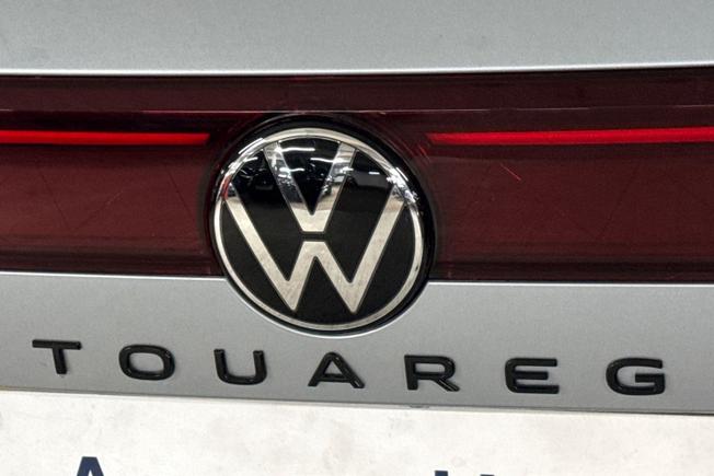 VOLKSWAGEN Touareg Photo 27