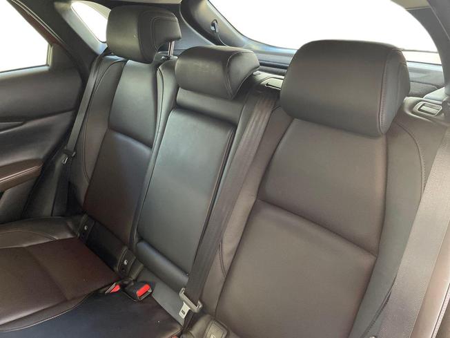 MAZDA Cx-30 Photo 9
