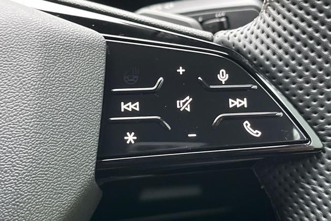 Audi A6 Saloon Photo 18