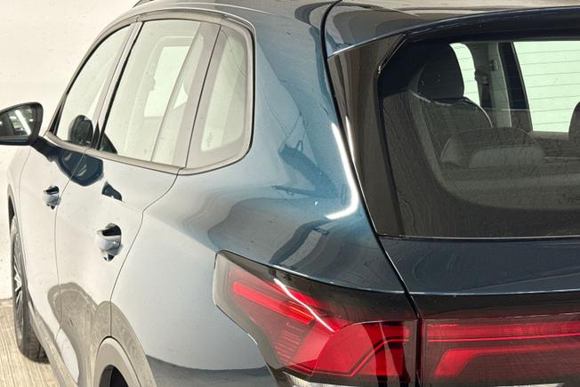 VOLKSWAGEN Tiguan Photo 26
