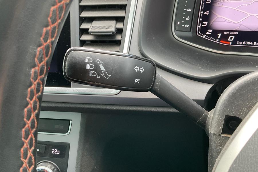 SEAT ATECA Photo autoimg-ad505057905a9931fc4a0f103eaf28bc68fea2ad.jpg