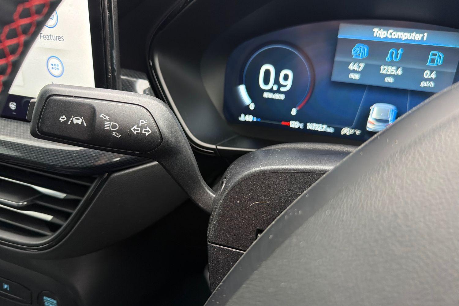 Ford FOCUS Photo 13