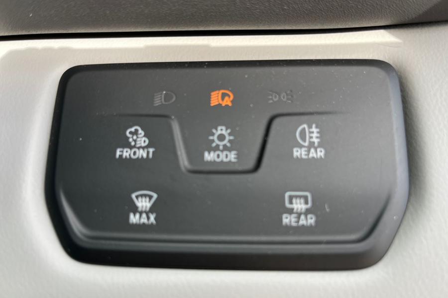 Ford Explorer Photo autoimg-ad5458134c408e8babd107c5e5d7dc105f39ff1b.jpg
