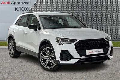 2025 AUDI Q3 1.5 TFSI CoD 35 Black Edition SUV 5dr Petrol S Tronic Euro 6 (s/s) (150 ps) at JCT600