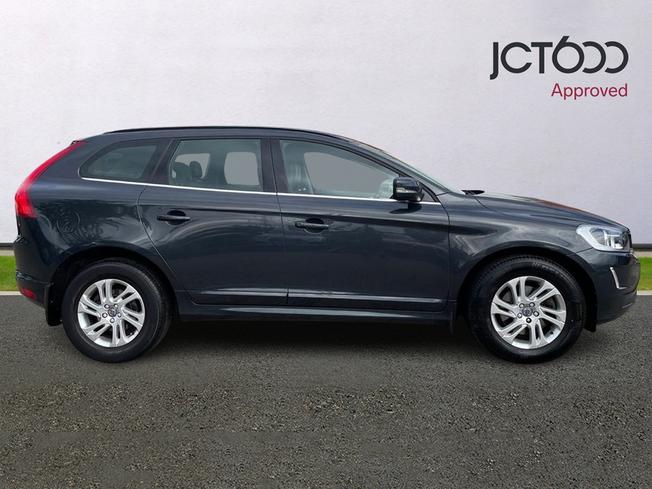 VOLVO XC60 Photo 4