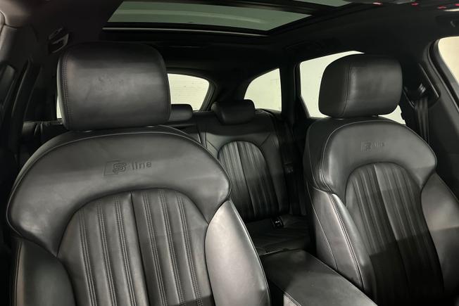 AUDI A6 Avant Photo 27