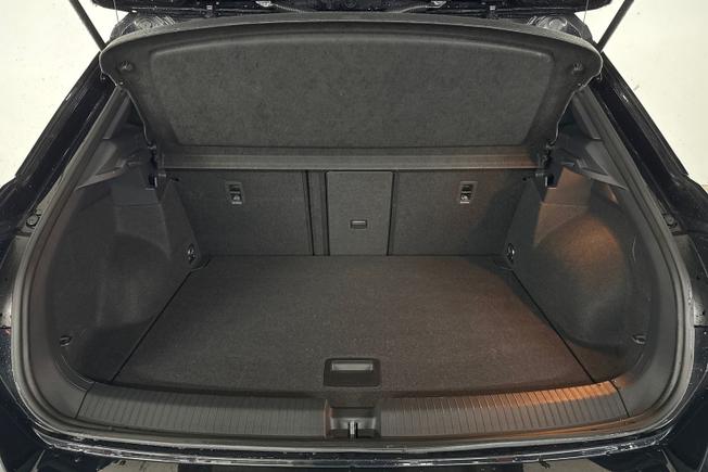 VOLKSWAGEN T-Roc Photo 12