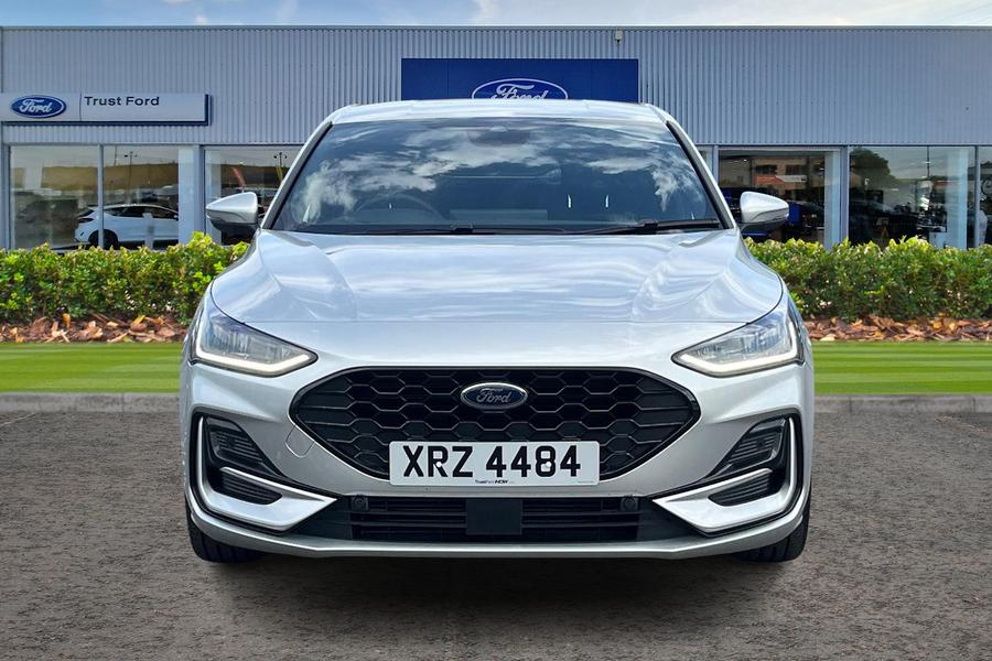 Ford Focus Photo autoimg-ad5b9f096c8567c936c8ff85298d69b6da409176.jpg