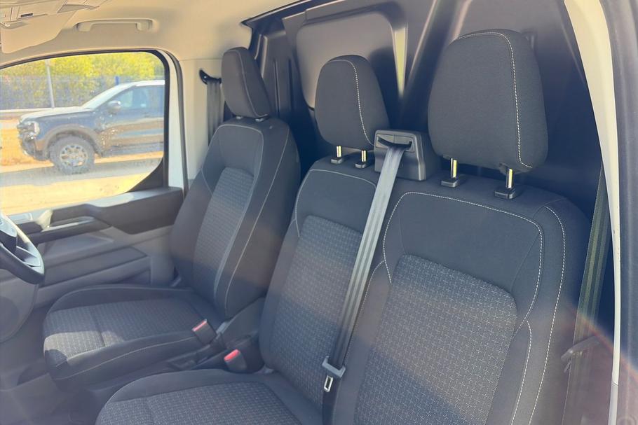 Used Ford TRANSIT CUSTOM RJ75YLD 10