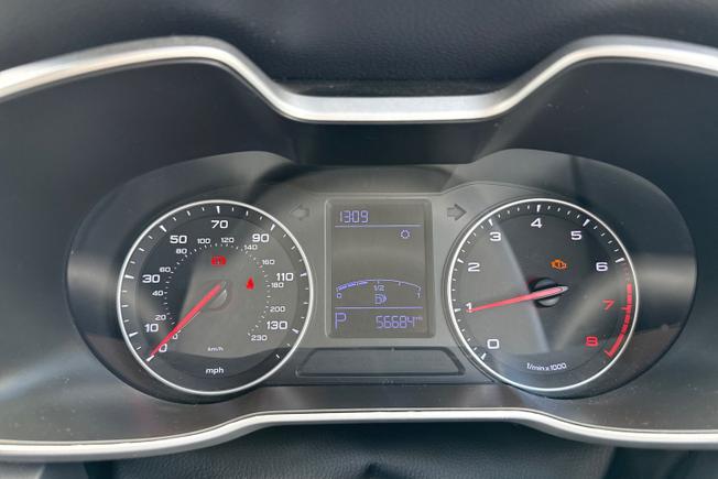 MG MG ZS Photo 15