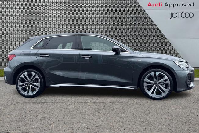 Audi A3 Photo 4