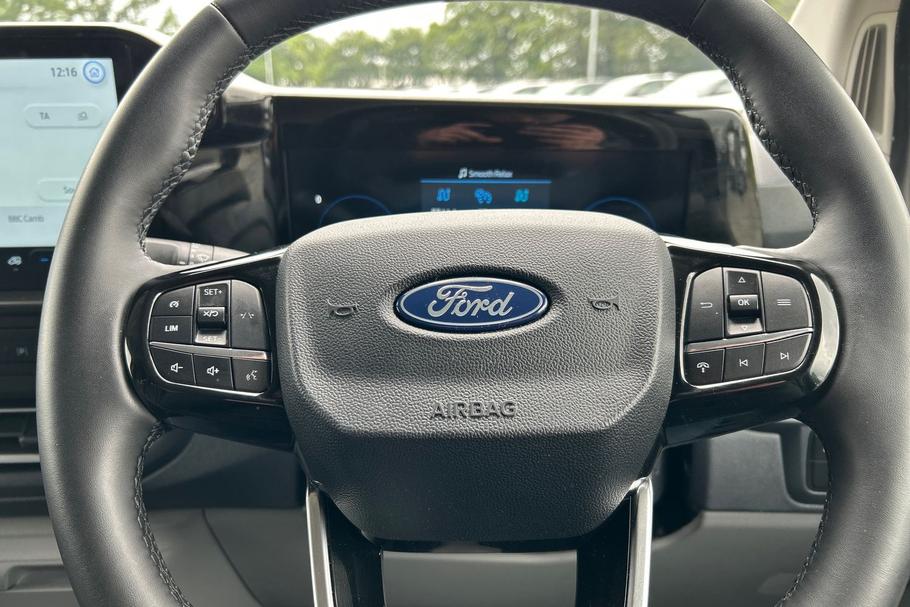 Used Ford TRANSIT CUSTOM AK75RDO 35