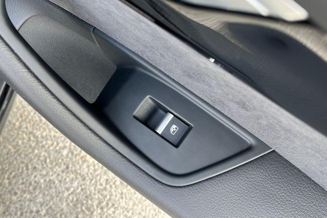 AUDI A4 Photo 50