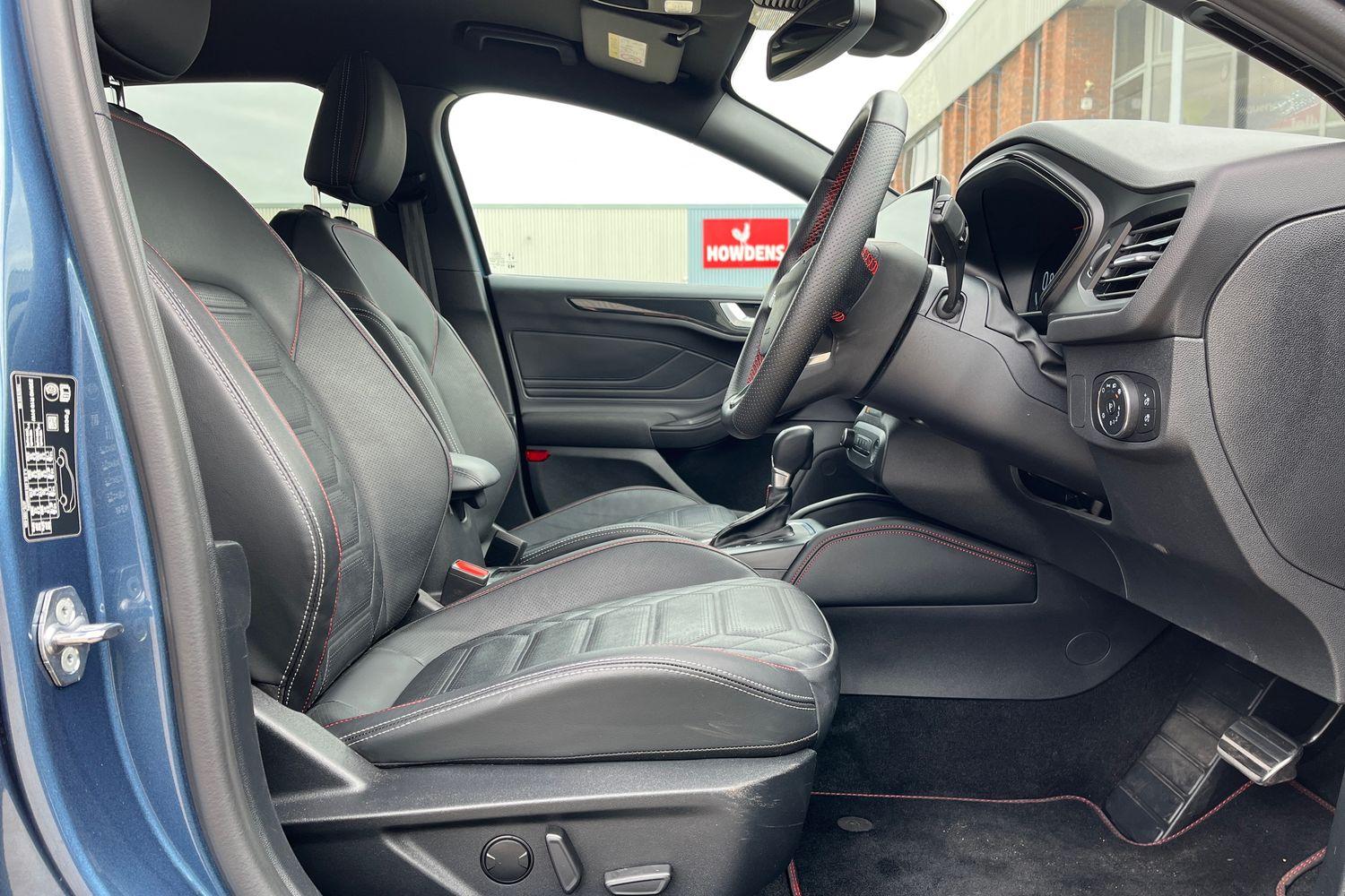 Ford Focus Photo 29