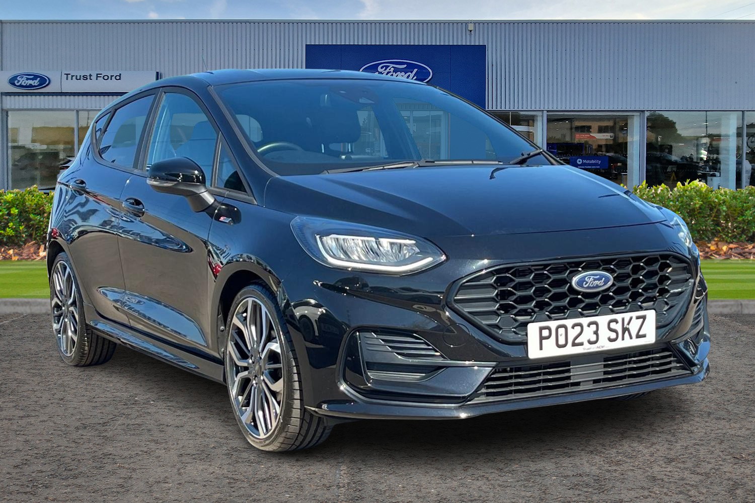 Ford Fiesta Photo 0