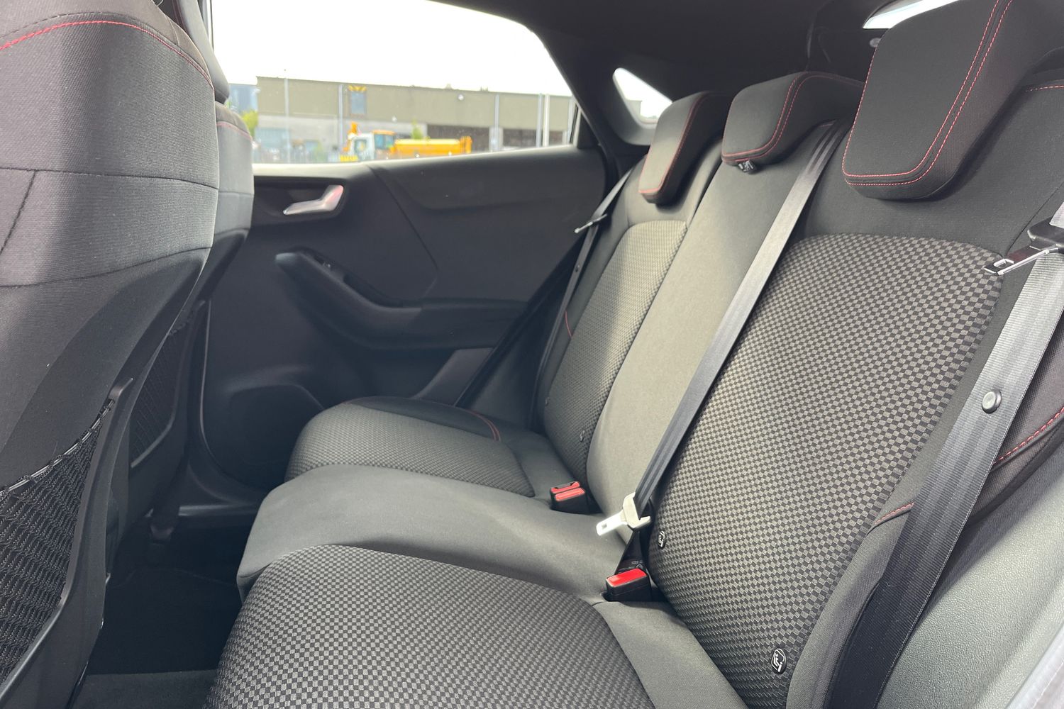 Ford PUMA Photo 19