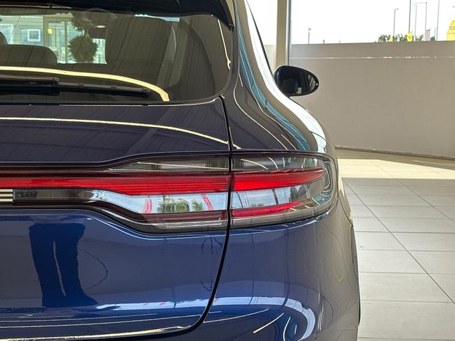 PORSCHE Macan Photo 23