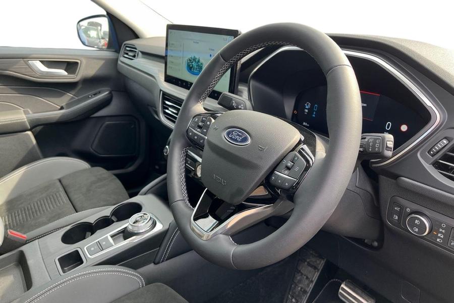 Ford Kuga Photo autoimg-ad7c4e2568c9d1c92fb9a543b9cab2e334e9209f.jpg