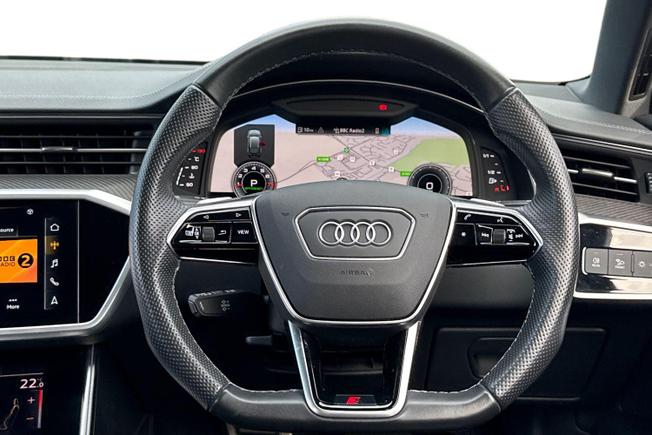 AUDI A6 Avant Photo 11