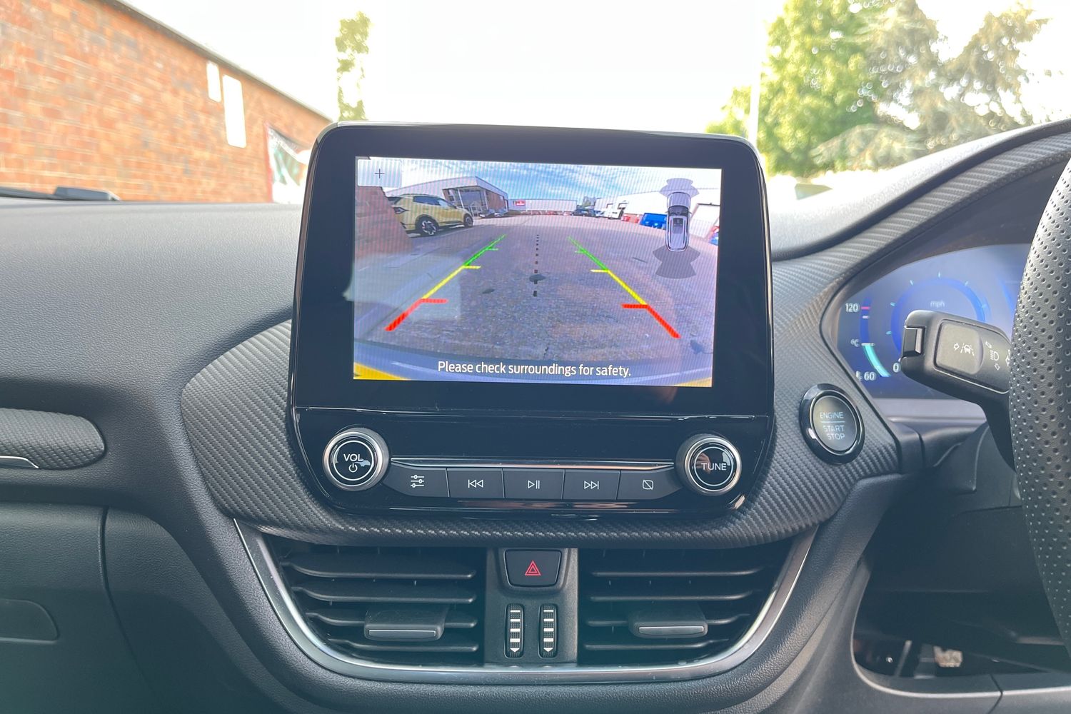 Ford Puma Photo 35