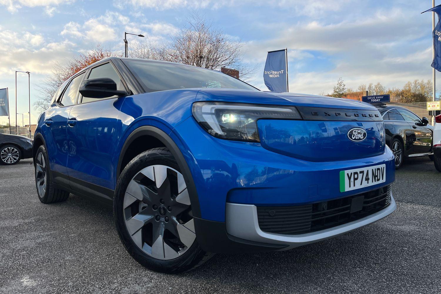 Ford Explorer Photo 36