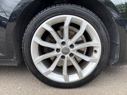 AUDI A4 Avant Photo 5