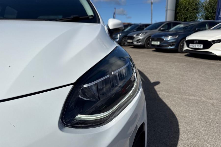 Ford FIESTA Photo autoimg-ad89aaa9d72f5ee1475ddcd936b17f90fe988f07.jpg