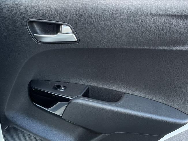 KIA Picanto Photo 32
