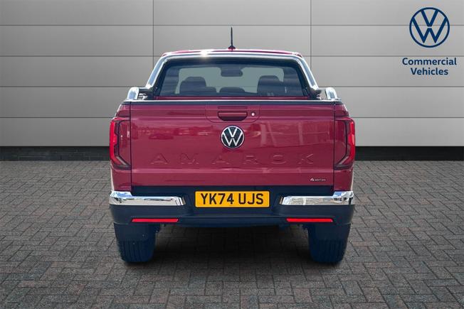 VOLKSWAGEN Amarok Photo 7