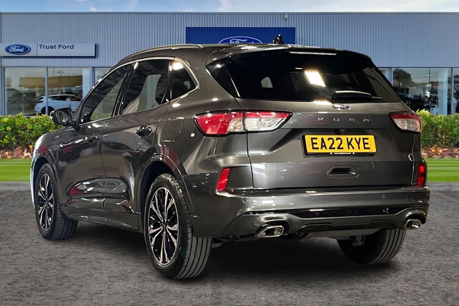 Ford KUGA Photo 1