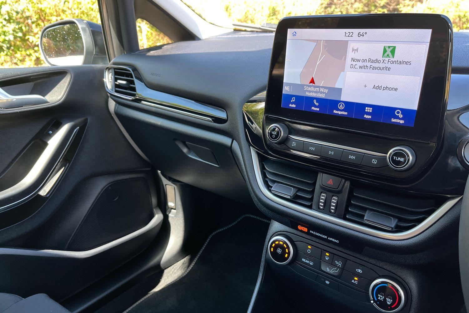 Ford FIESTA Photo 22