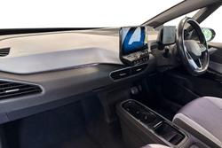 VOLKSWAGEN ID.3 Photo 2