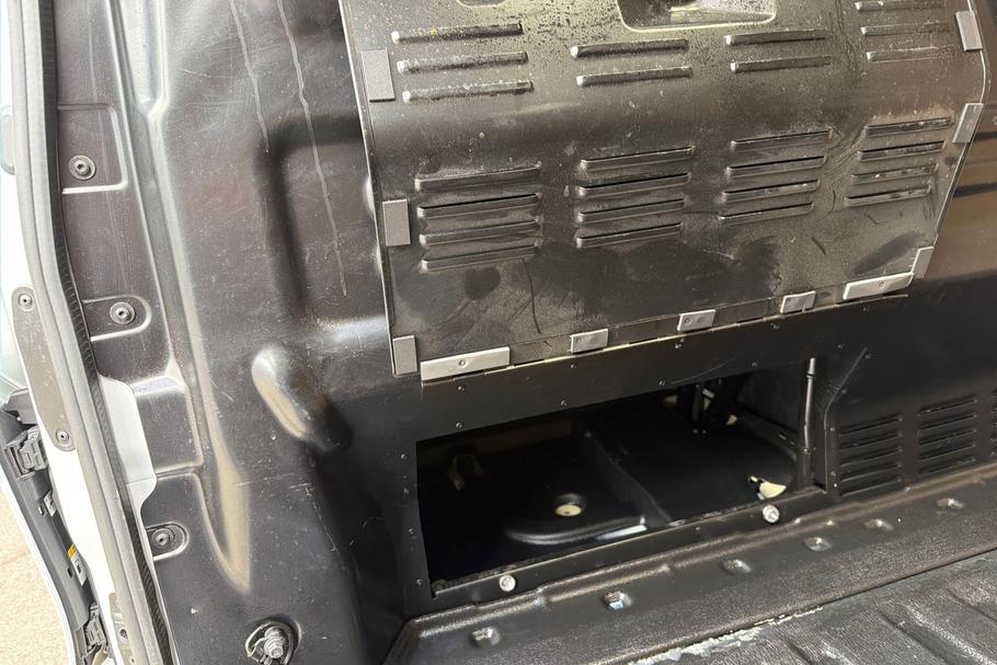 Used Ford TRANSIT CUSTOM DS24GVK 8
