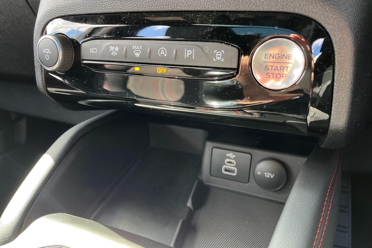 Ford Kuga Photo 33
