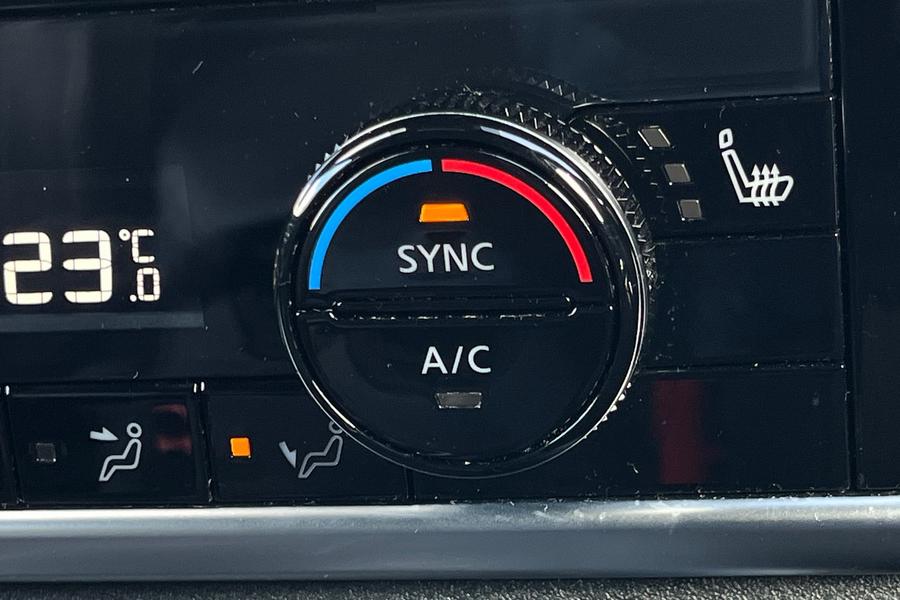Nissan QASHQAI Photo autoimg-ad9af36e05fb9325d20eef47668f2518f29570ac.jpg