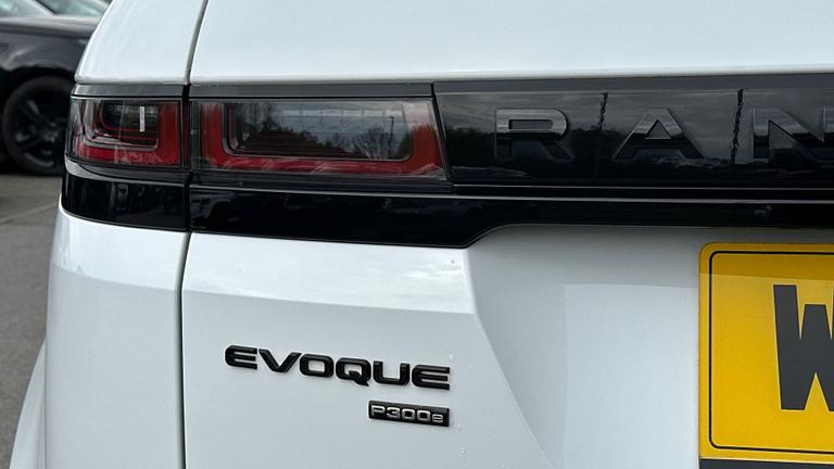 Used Land Rover Range Rover Evoque WG23UBU 26